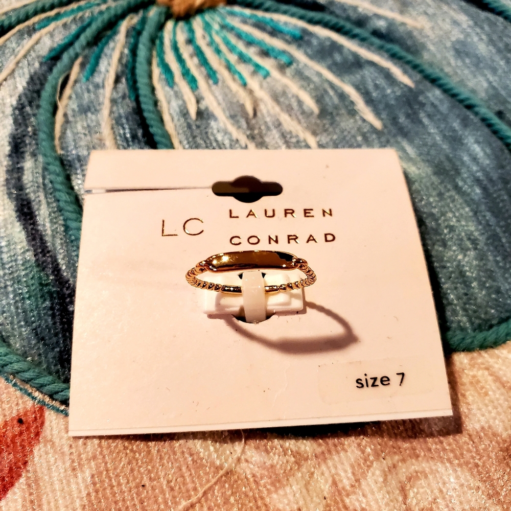3/$30 LC Lauren Conrad Size 7 Gold Bar Twist Fashion Ring